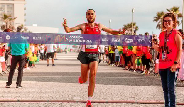 Runner finishes race