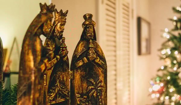 Three wise men figurines