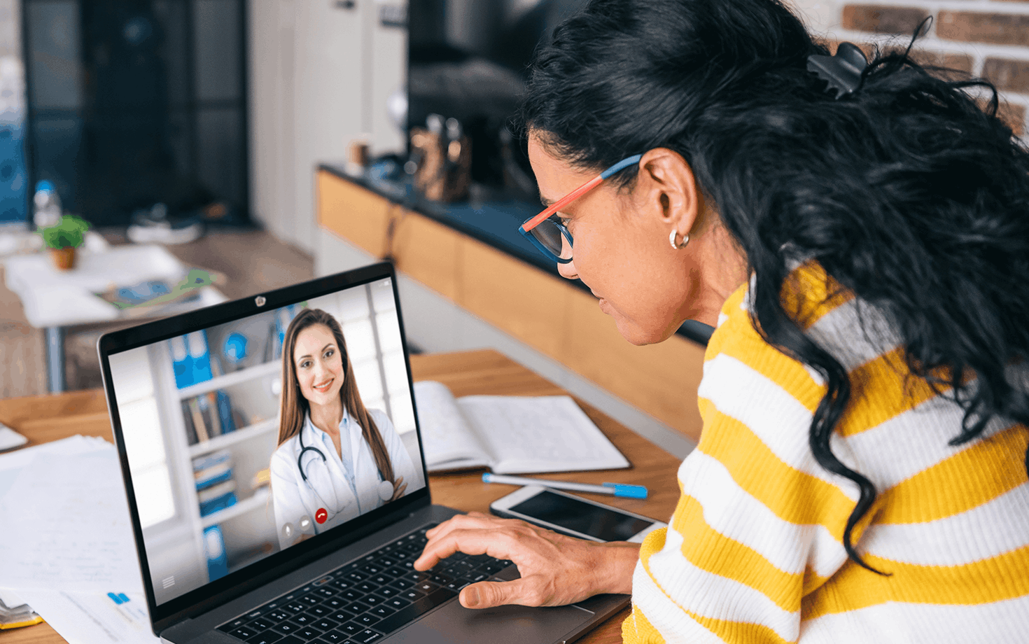 Orlando Mom Searching for a Provider Online