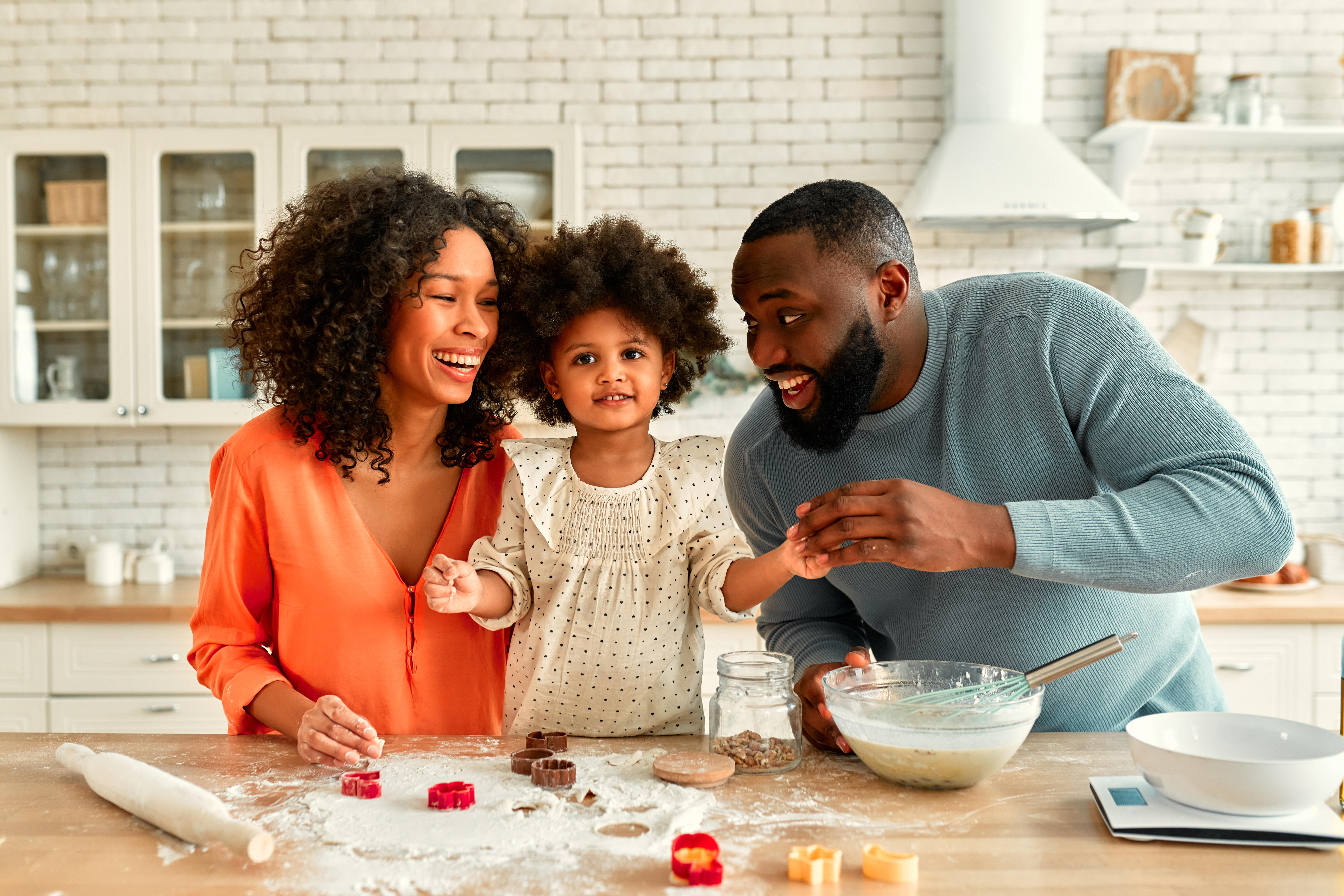 Family enjoying time together – Community-focused health care sharing with Medi-Share.